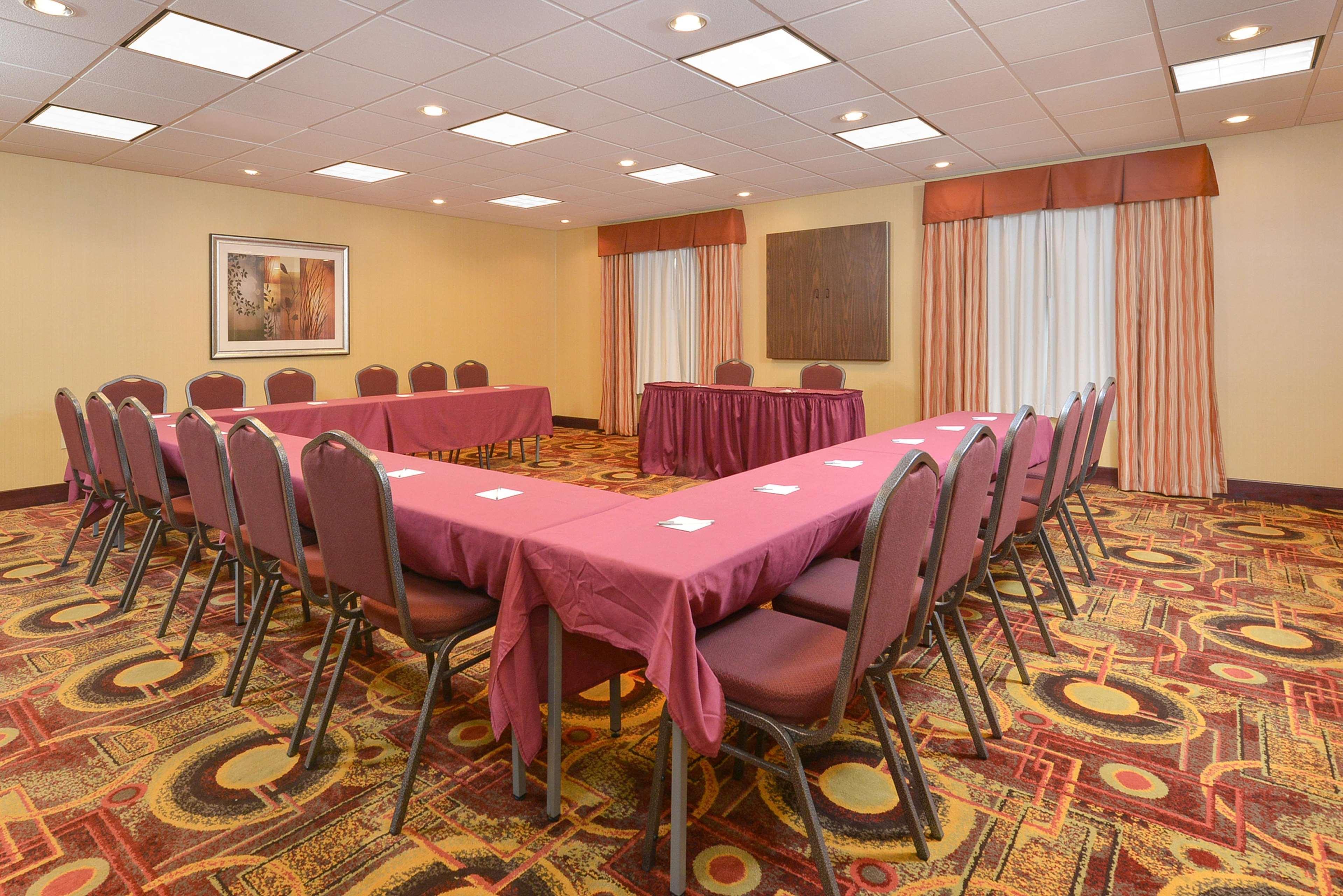 Hampton Inn Muscatine Extérieur photo
