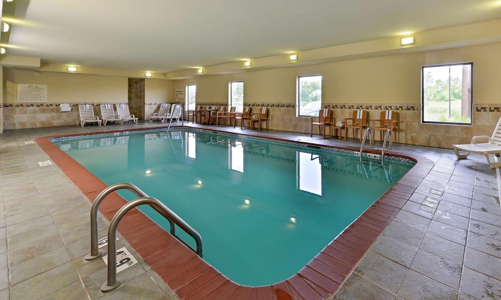 Hampton Inn Muscatine Extérieur photo