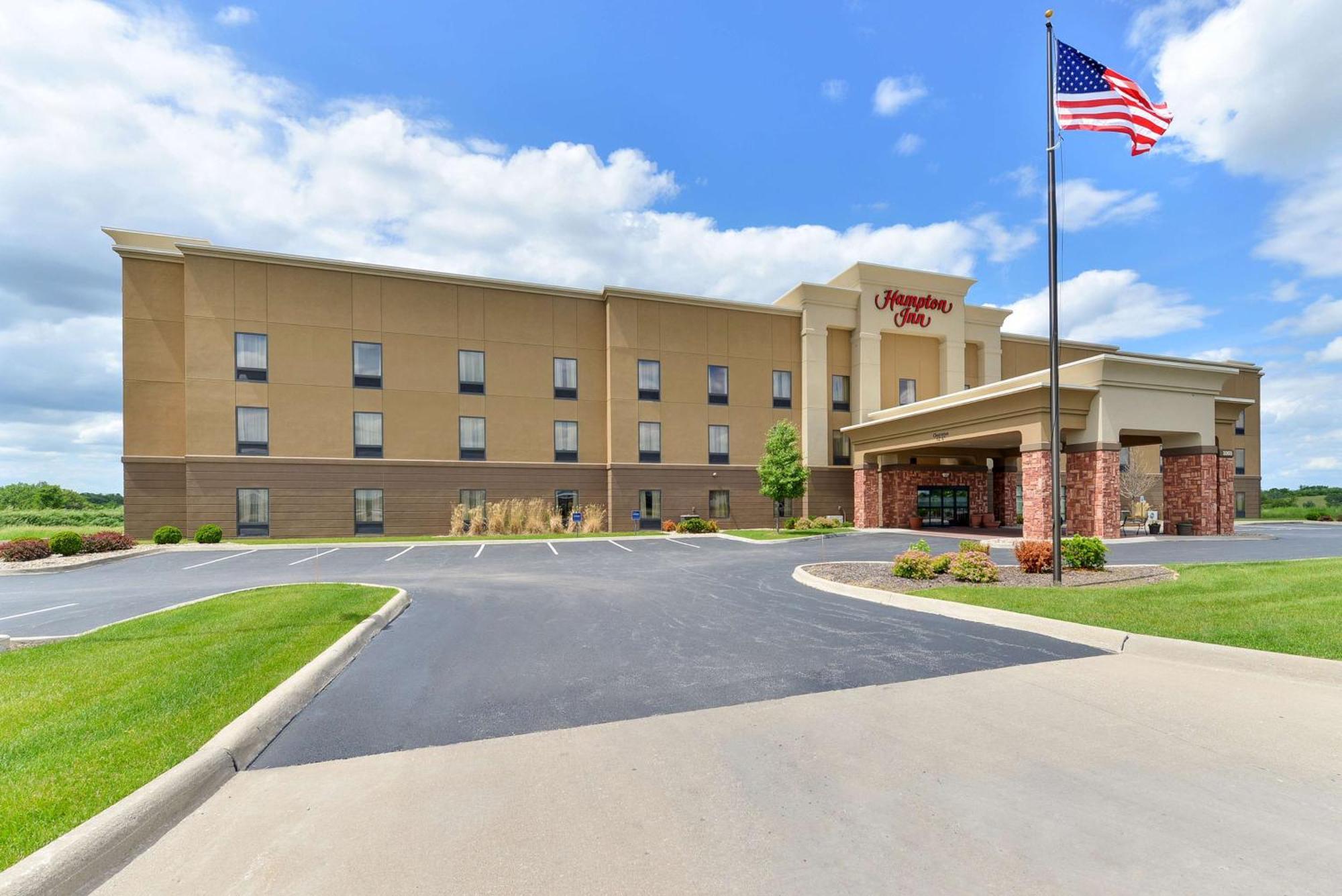 Hampton Inn Muscatine Extérieur photo